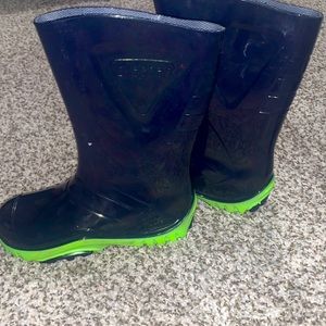 Skeeper navy blue boys rain boot NWOT